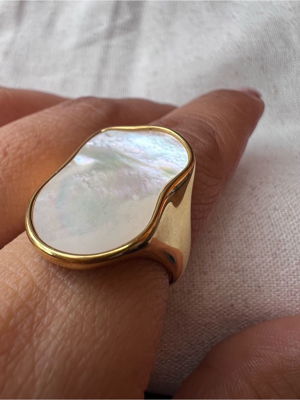 Gold Statement Ring with Iridescent Mother-of-Pearl Inlay NWOT